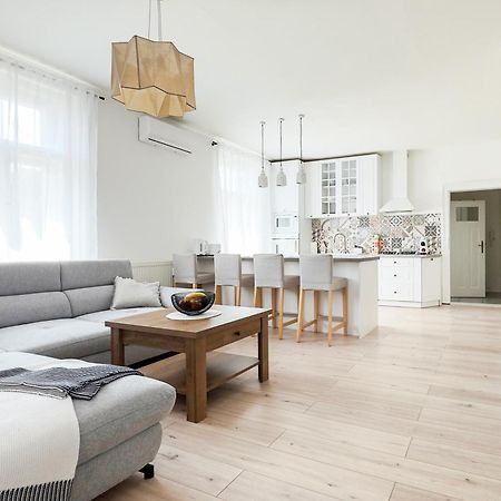 Business & Family Apartment Letna Кошице Экстерьер фото